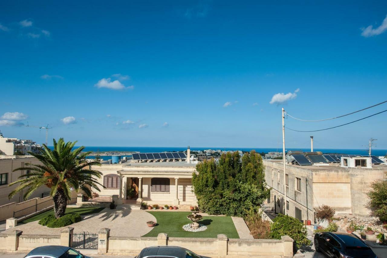 Artist Terrace Apartments Mellieħa Exterior foto
